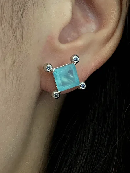 Ame Collection Earrings 4 - Detachable earrings in 18K white gold and blue sapphires (0.36ct), Chalcedon
