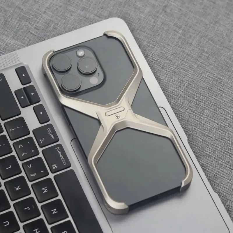 Armor Style Detachable Metal Alloy Hollow Case