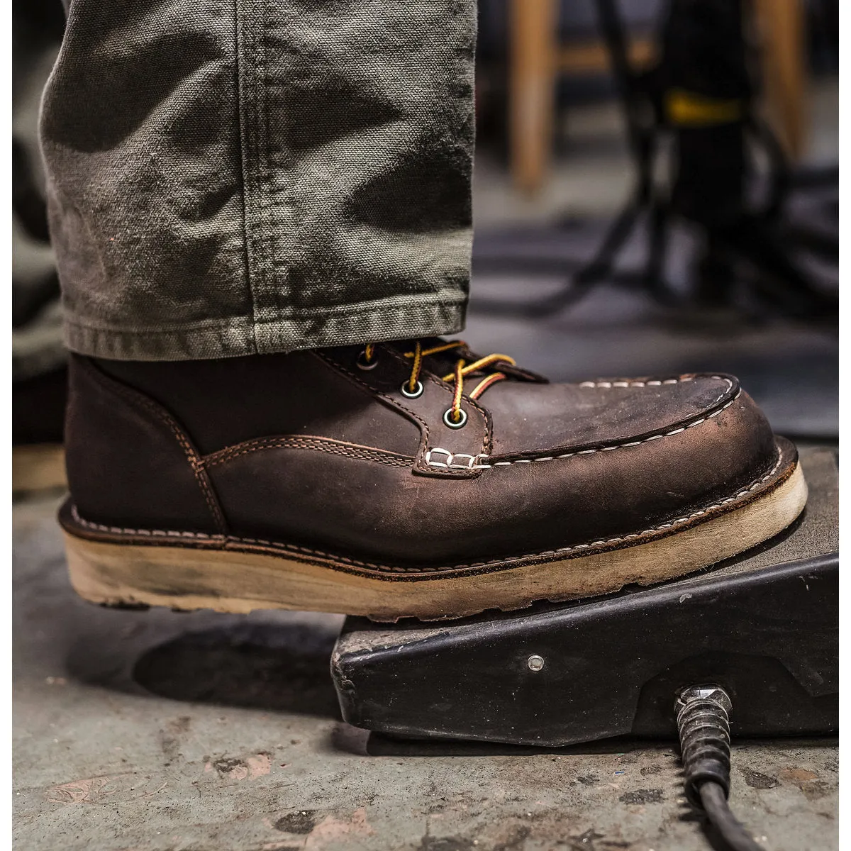 Danner Men's Bull Run Toe 6" Boot in Brown